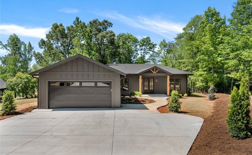 House in Anderson, South Carolina, United States 1