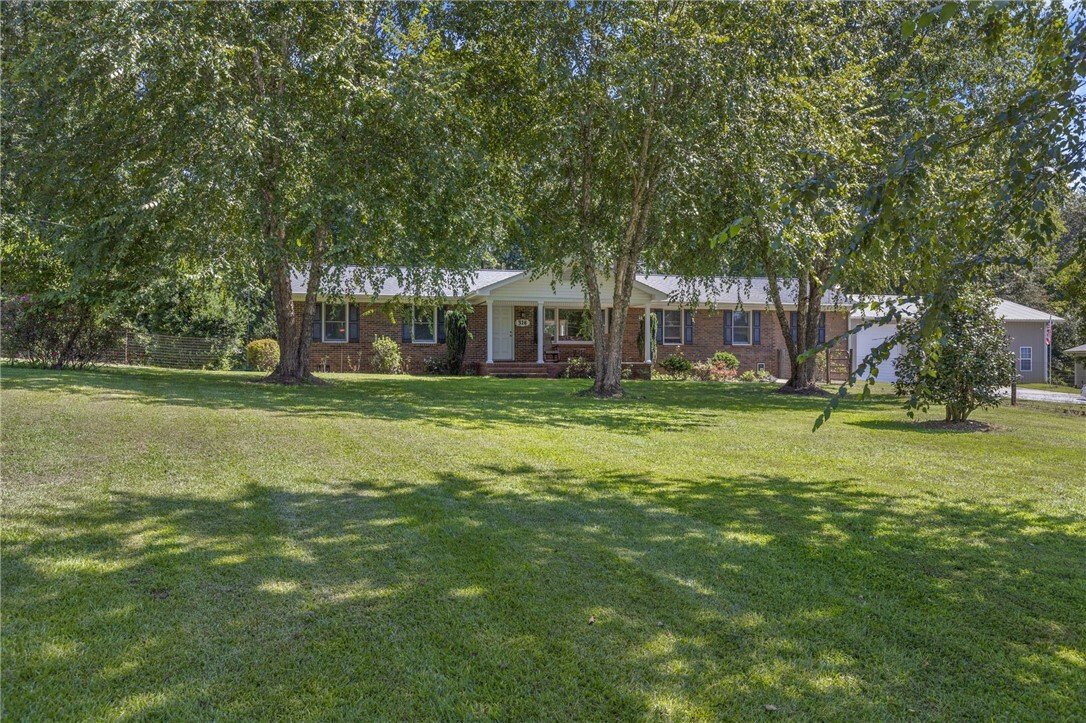 House in Pickens, South Carolina, United States 2 - 18402049