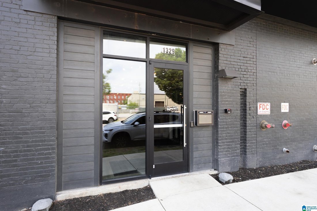 Condo in Birmingham, Alabama, United States 4 - 18400936