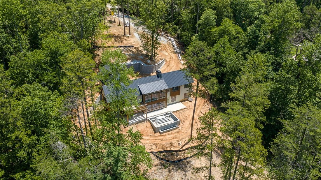House in Sunset, South Carolina, United States 2 - 18402092