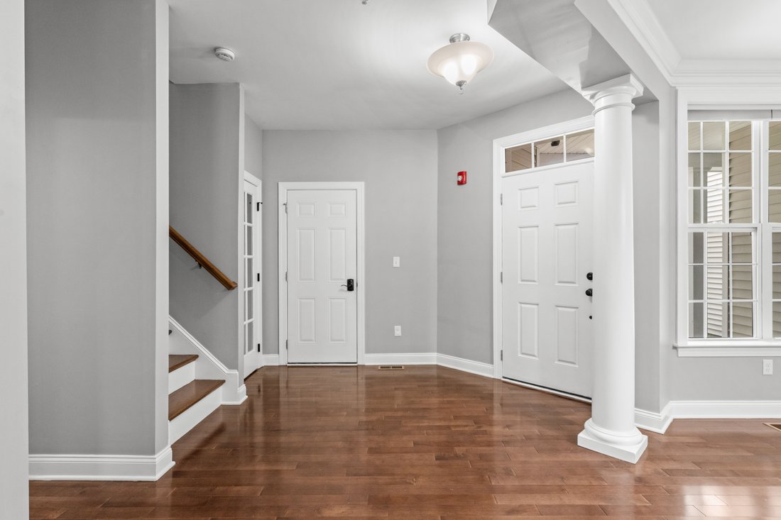 Condo in Westborough, Massachusetts, United States 4 - 18400515