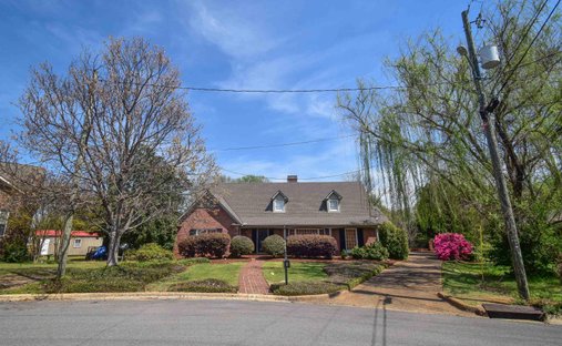 House in Tuscaloosa, Alabama, United States 1