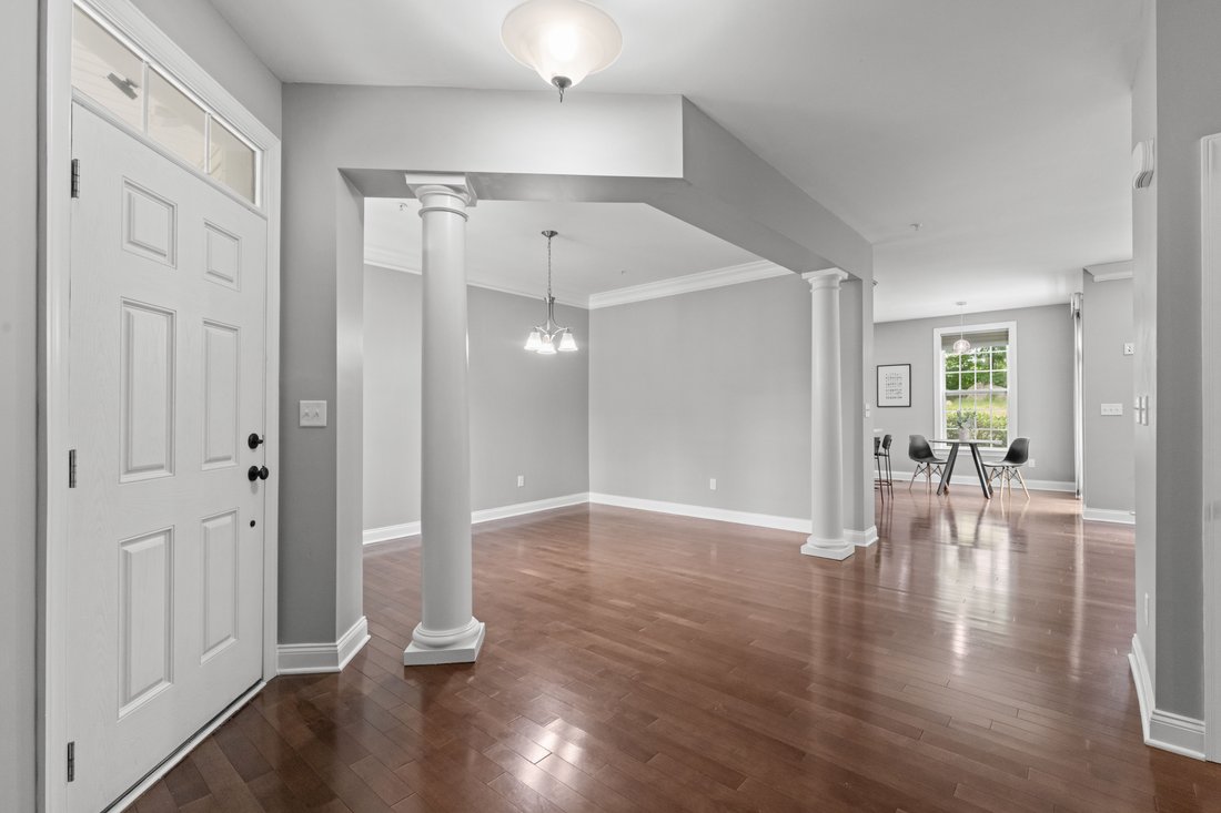 Condo in Westborough, Massachusetts, United States 3 - 18400515
