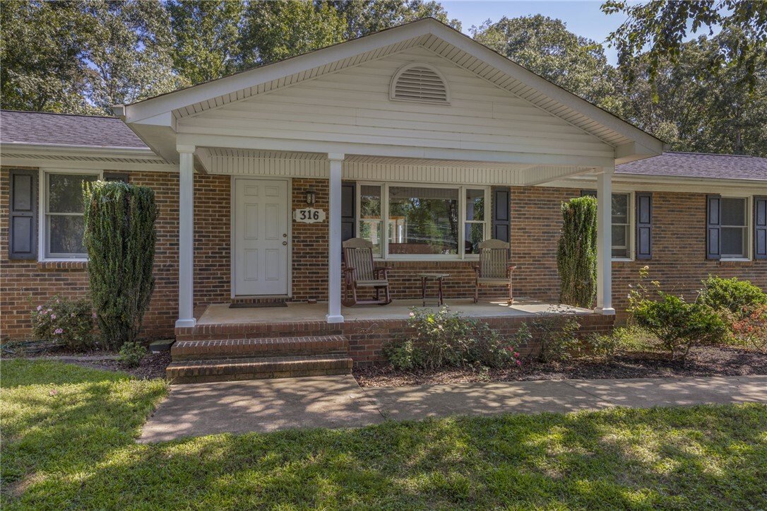 House in Pickens, South Carolina, United States 4 - 18402049