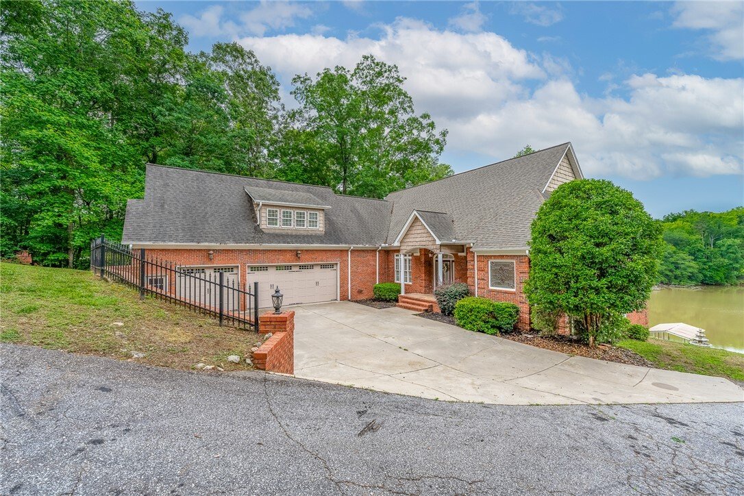 House in Easley, South Carolina, United States 1 - 18401836