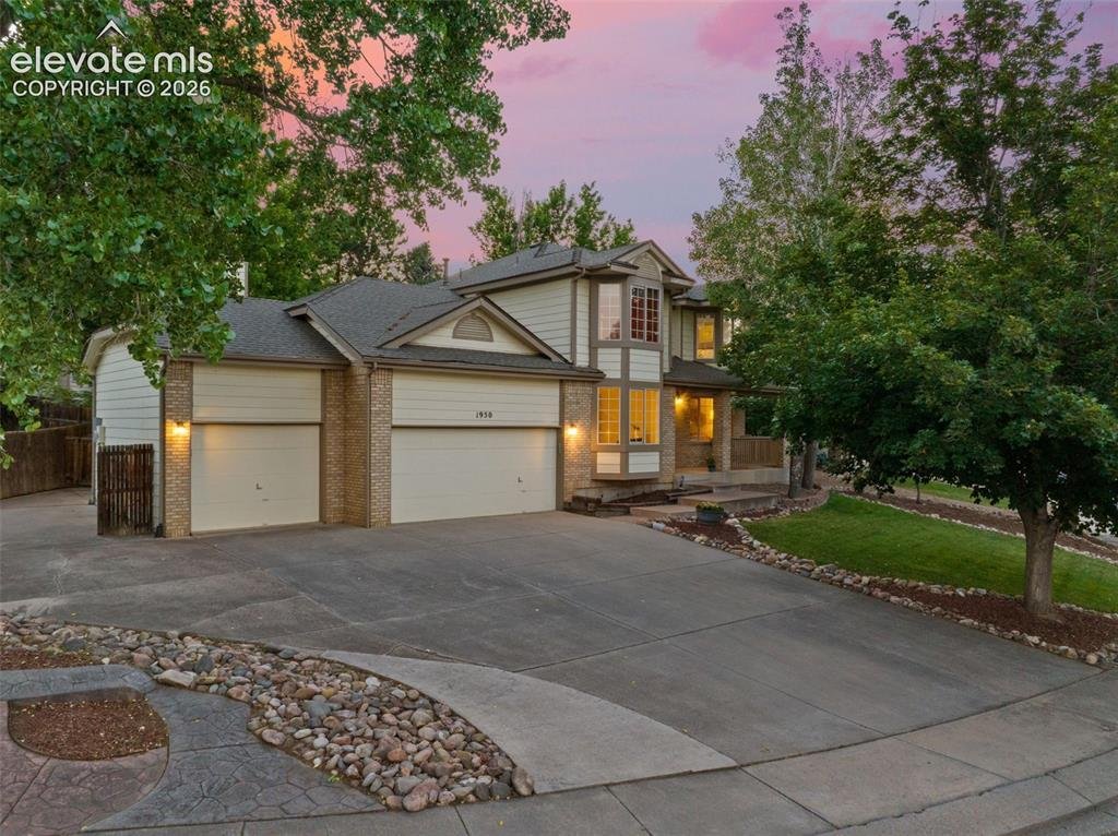 House in Colorado Springs, Colorado, United States 2 - 18402407