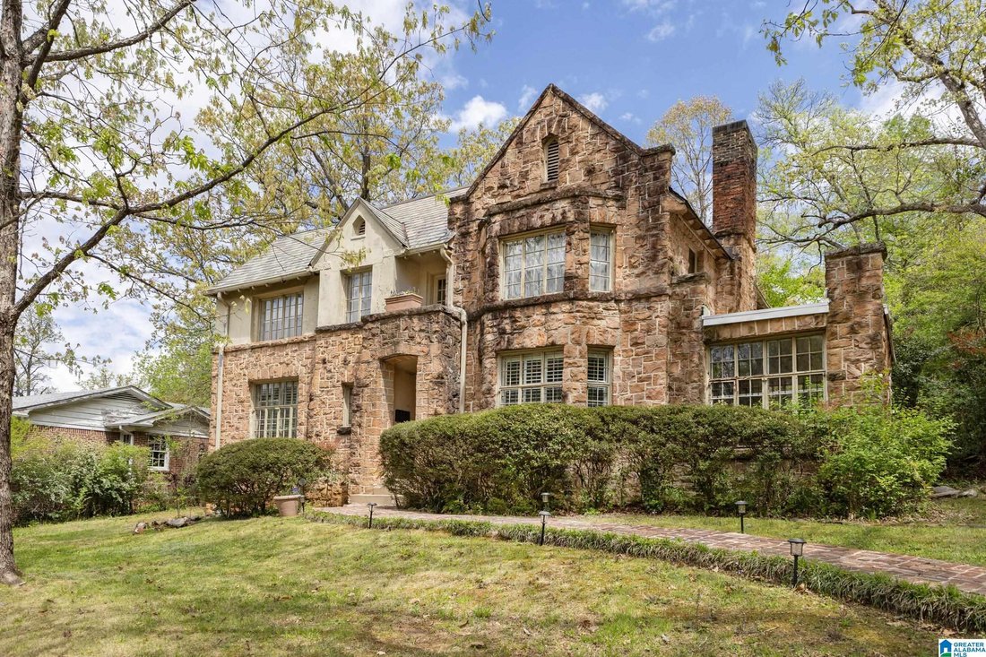 House in Birmingham, Alabama, United States 1 - 18400897