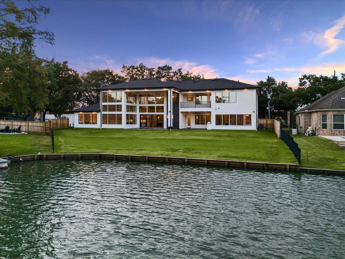 House in Sugar Land, Texas, United States 4 - 18403555
