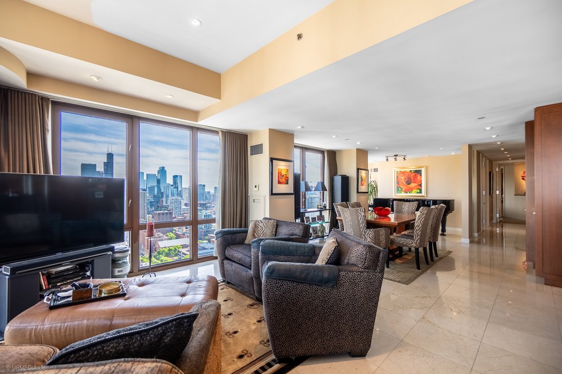 Condo in Chicago, Illinois, United States 5 - 18403427
