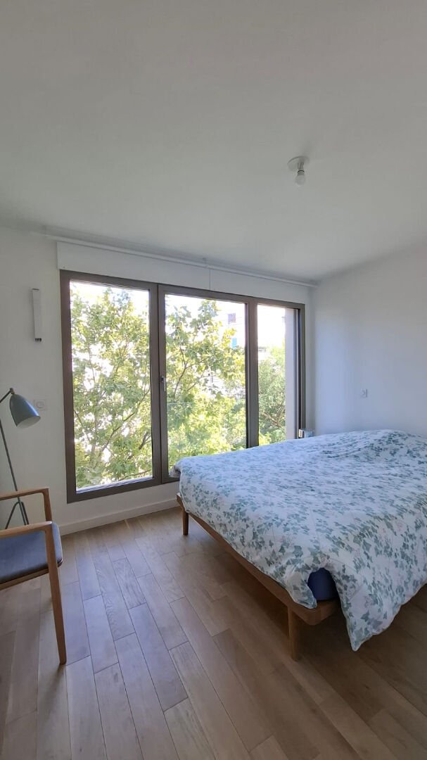 Apartment in Belleville, Paris 20e Arrondissement, Paris 4 - 18405300