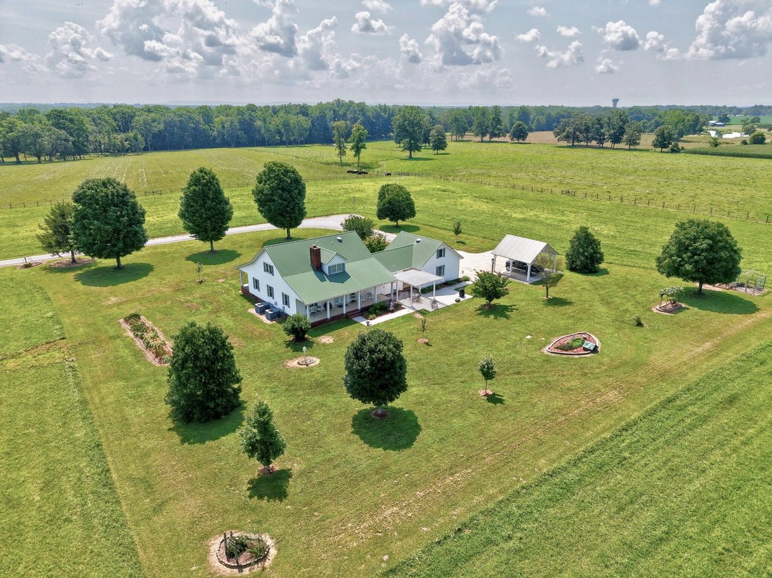 House in Fayetteville, Tennessee, United States 3 - 18403282