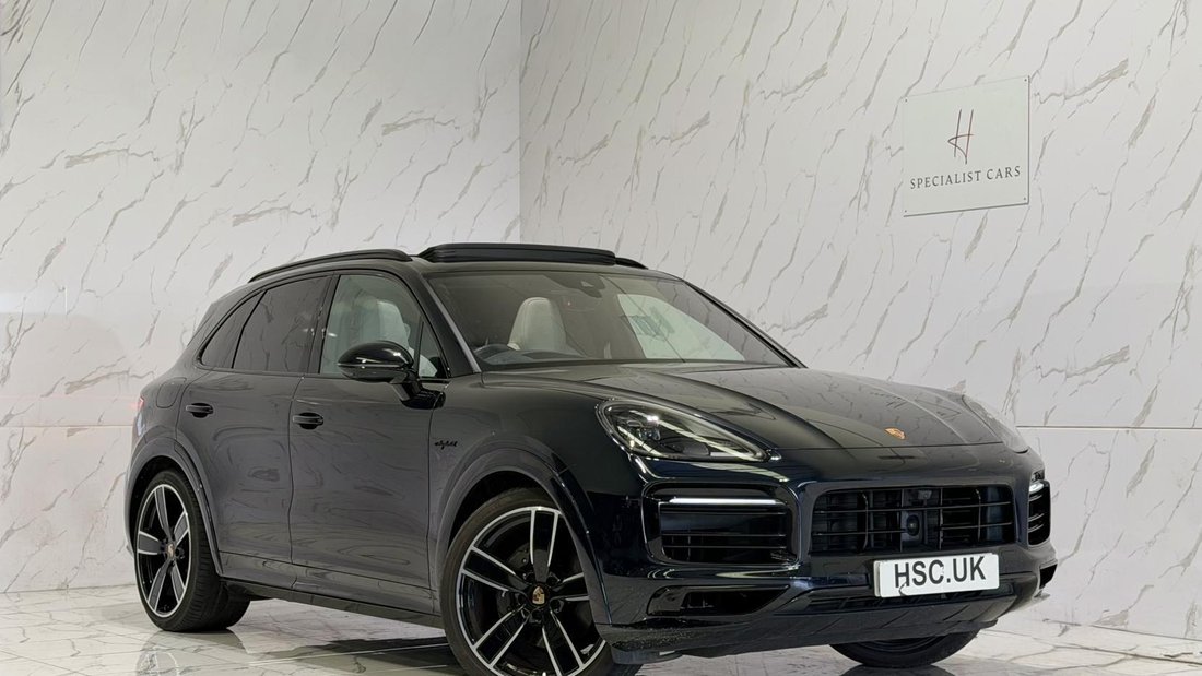Suv in Ruislip, United Kingdom 1 - 18352578