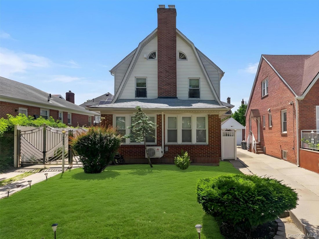 House in New York, New York, United States 2 - 18407042