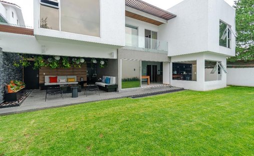 House in Ciudad López Mateos, State of Mexico, Mexico 1