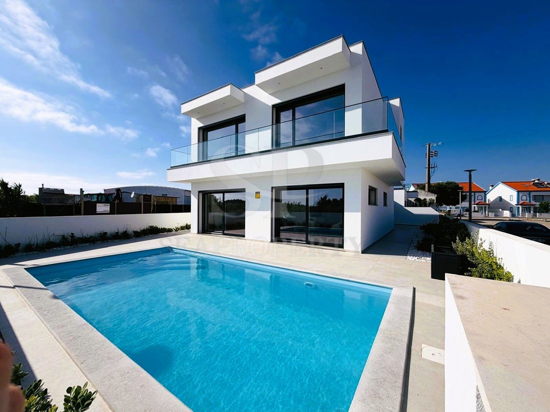 House in Ferrel, Leiria District, Portugal 1 - 18404910