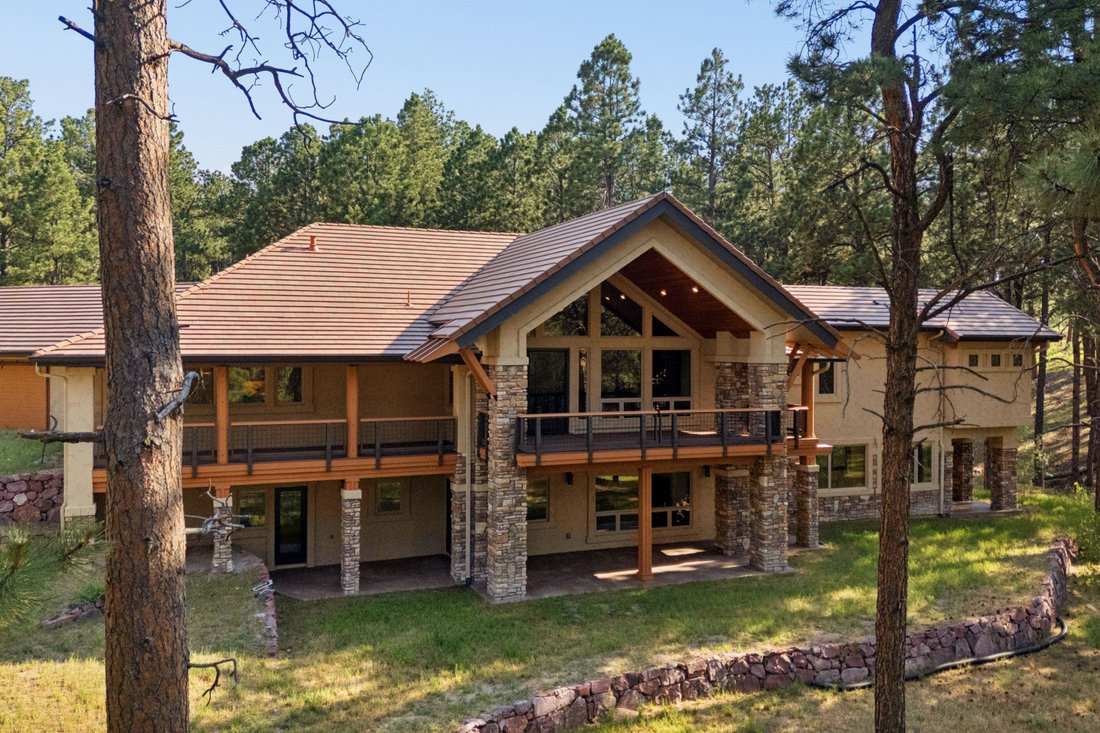 House in Colorado Springs, Colorado, United States 3 - 18404420
