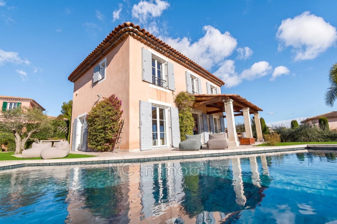 Villa in Vaug, Villeneuve-Loubet, France 2 - 17348592