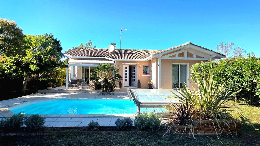 Villa in Sud Est, Andernos-les-Bains, France 1 - 18405364