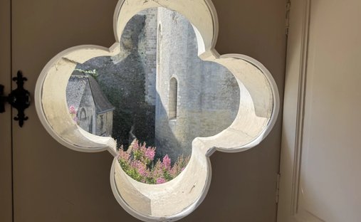 House in Nord-Nord Est, Amboise, France 1