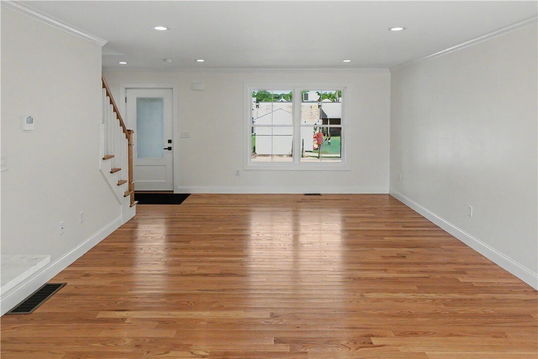 House in Cranston, Rhode Island, United States 2 - 18306229