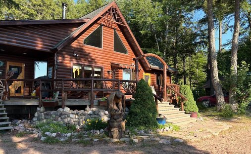 House in Gwinn, Michigan, United States 1