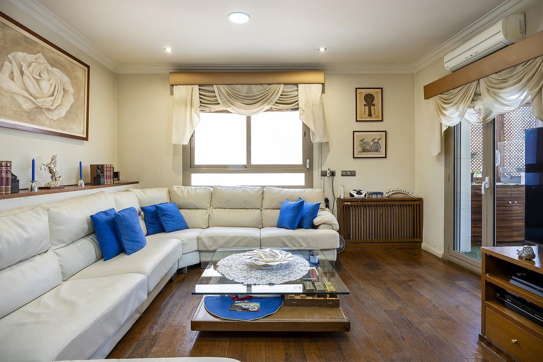Apartment in Sarrià-Sant Gervasi, Barcelona, Spain 5 - 18403347