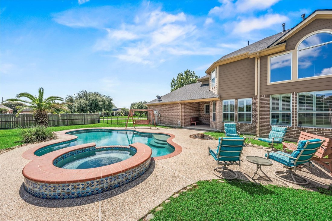 House in Houston, Texas, United States 2 - 17855110