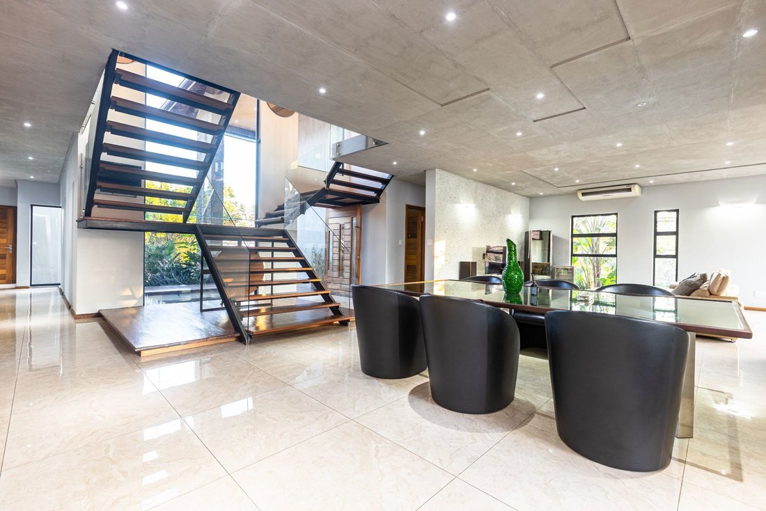 House in Port Zimbali, KwaZulu-Natal, South Africa 3 - 18406872