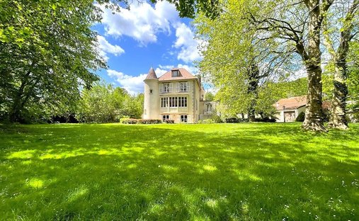 Haus in Montfort-l'Amaury, Île-de-France, Frankreich 1