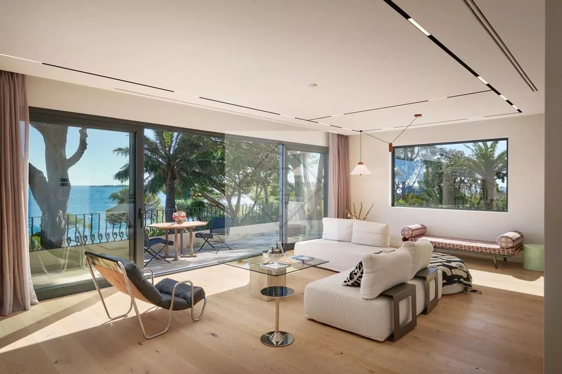 House in Cannes, Provence-Alpes-Côte d'Azur, France 4 - 14846183