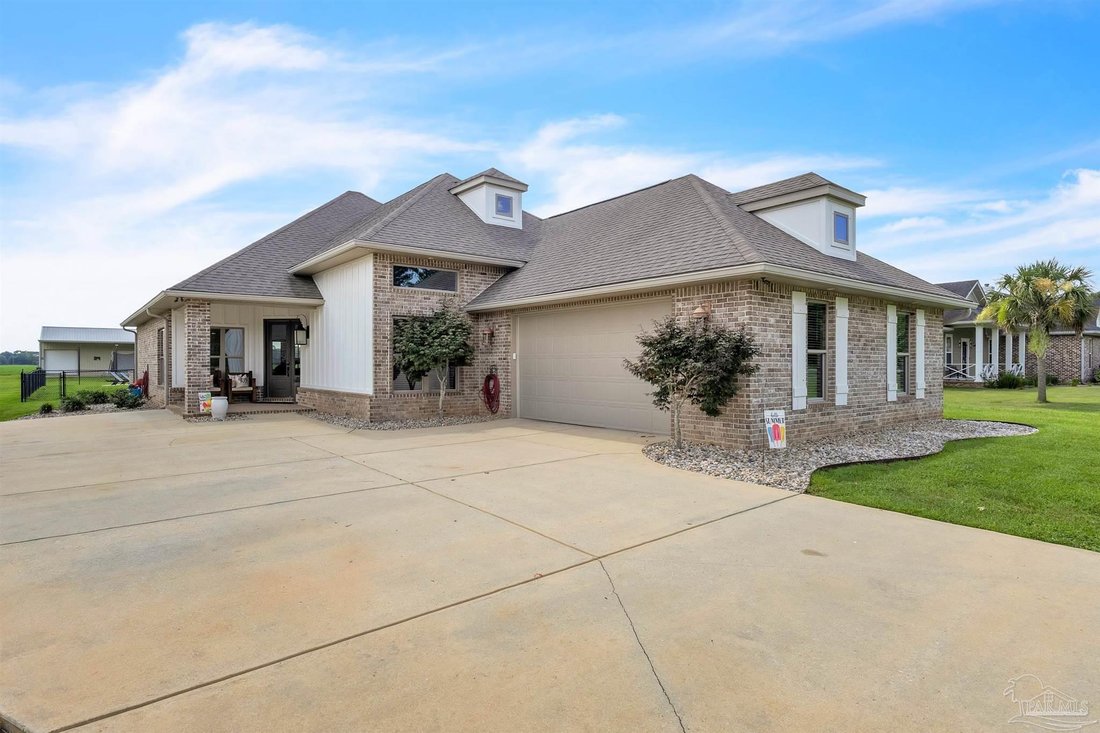 House in Pace, Florida, United States 4 - 18402873