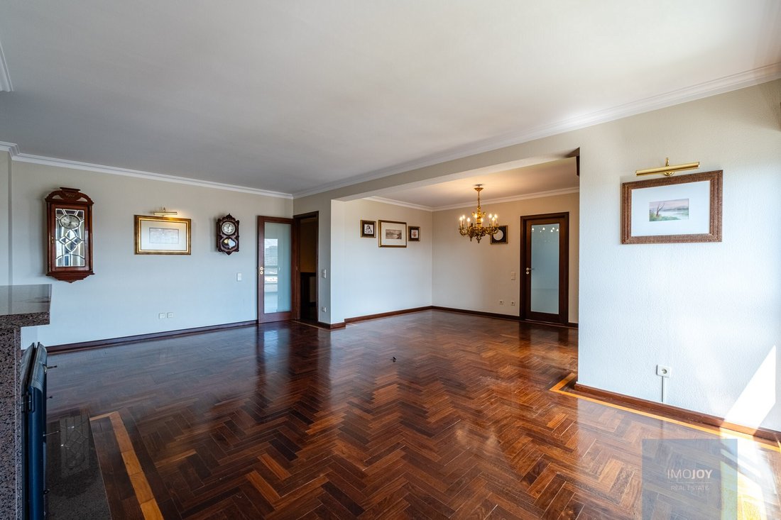 Apartment in Matosinhos e Leca da Palmeira, Porto District, Portugal 5 - 18404823