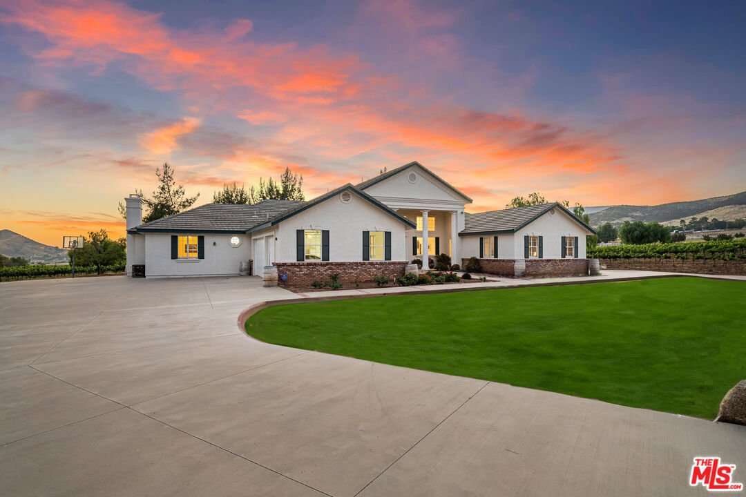 House in Santa Clarita, California, United States 4 - 18404990