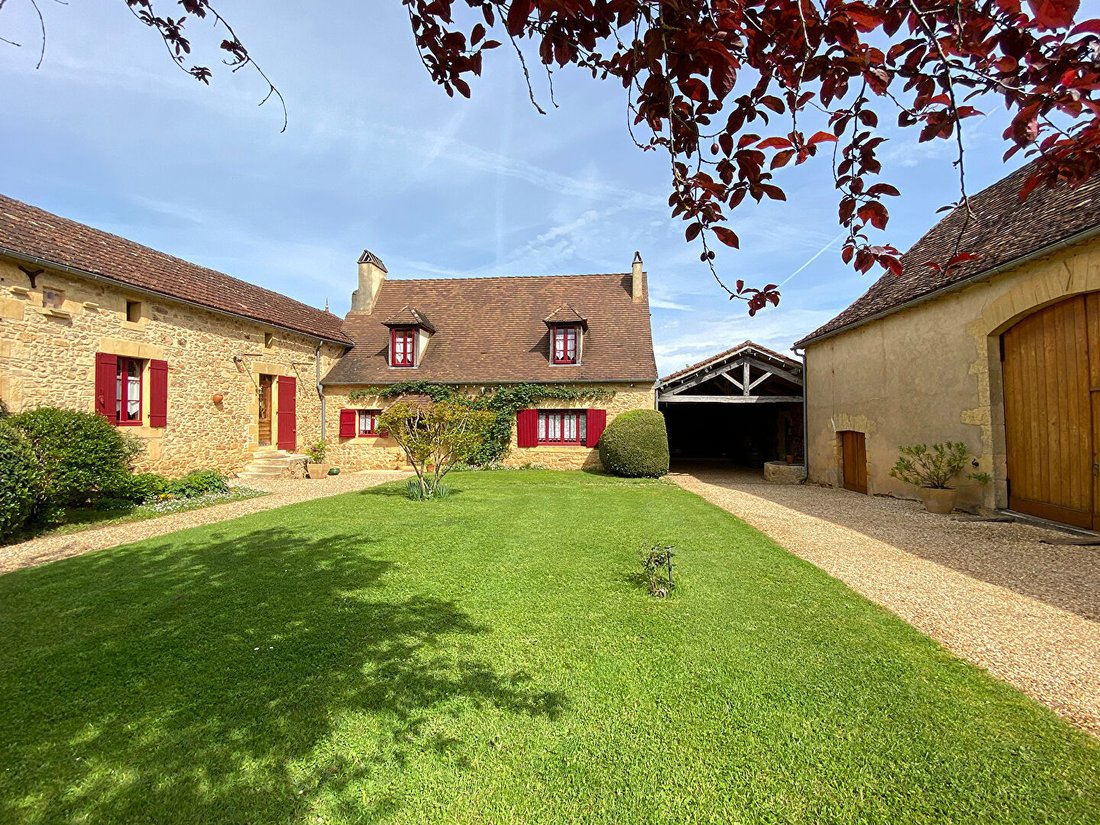 Villa in Saint-Avit-Rivière, Nouvelle-Aquitaine, France 1 - 18405458