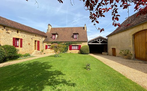 Villa in Saint-Avit-Rivière, Nouvelle-Aquitaine, France 1