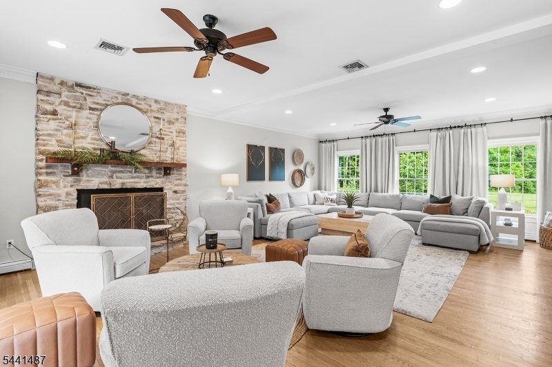 House in Hardyston, New Jersey, United States 4 - 18403988