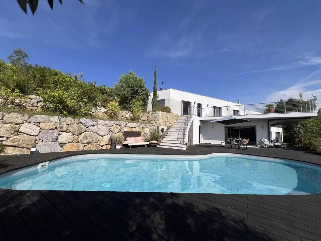 Villa in Val de Cagne-Colline Route de Vence, Cagnes-sur-Mer, France 2 - 18404702