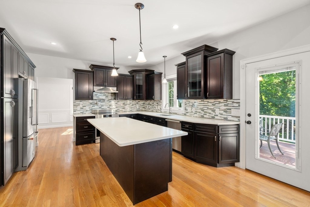 House in Stoneham, Massachusetts, United States 3 - 18406630