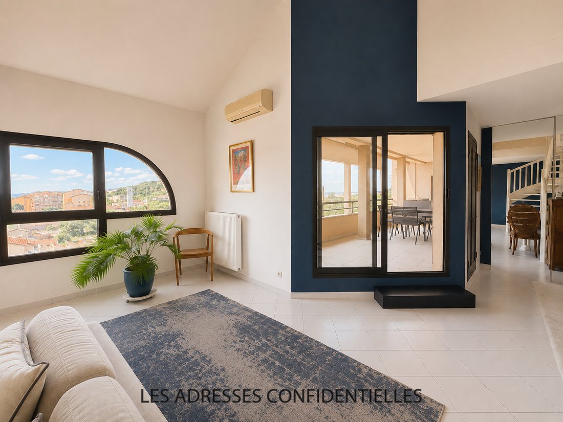Apartment in Villefranche-sur-Saone, Auvergne-Rhône-Alpes, France 2 - 18404148