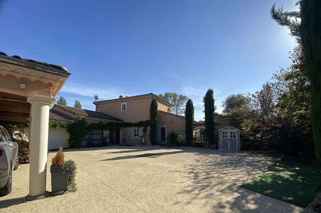 Villa in Montboucher-sur-Jabron, Auvergne-Rhône-Alpes, France 3 - 18405947