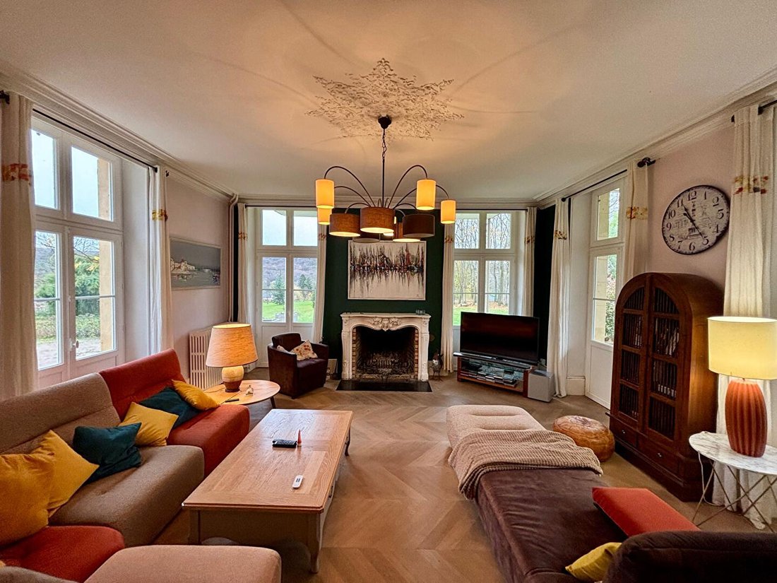 Villa in Sichamps, Bourgogne – Franche-Comté, France 4 - 18405903