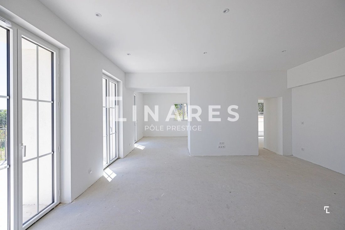 Casa a Mazenod-Bellevue-Saint Donat-Banon, Aix-en-Provence, Francia 5 - 18370039