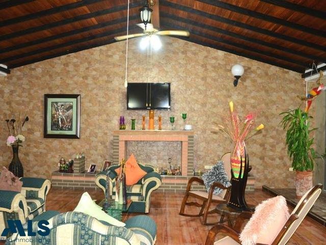 House in Apartadó, Colombia 1 - 18403704