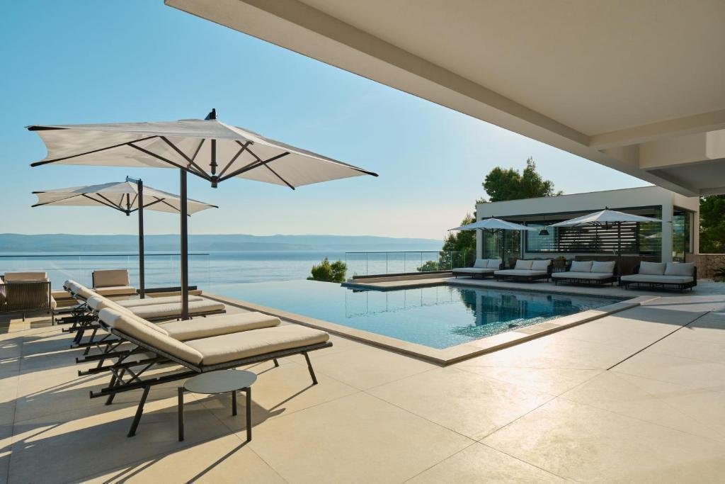 Villa in Omis, Split-Dalmatia County, Croatia 3 - 18404892