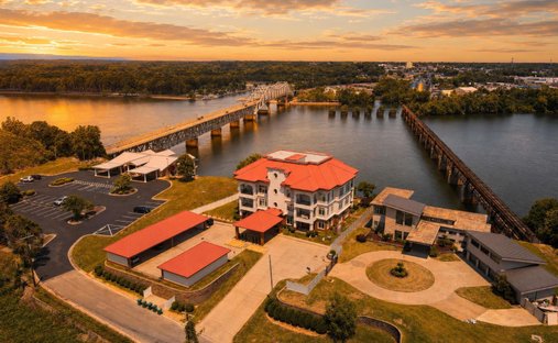 Condo in Sheffield, Alabama, United States 1