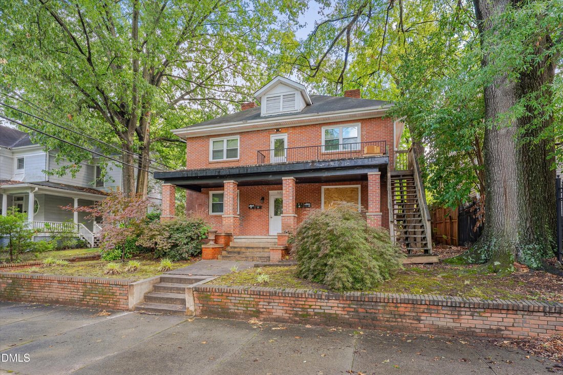 Raleigh, North Carolina, United States 3 - 18403519