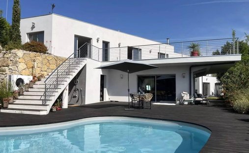 Villa in Val de Cagne-Colline Route de Vence, Cagnes-sur-Mer, France 1