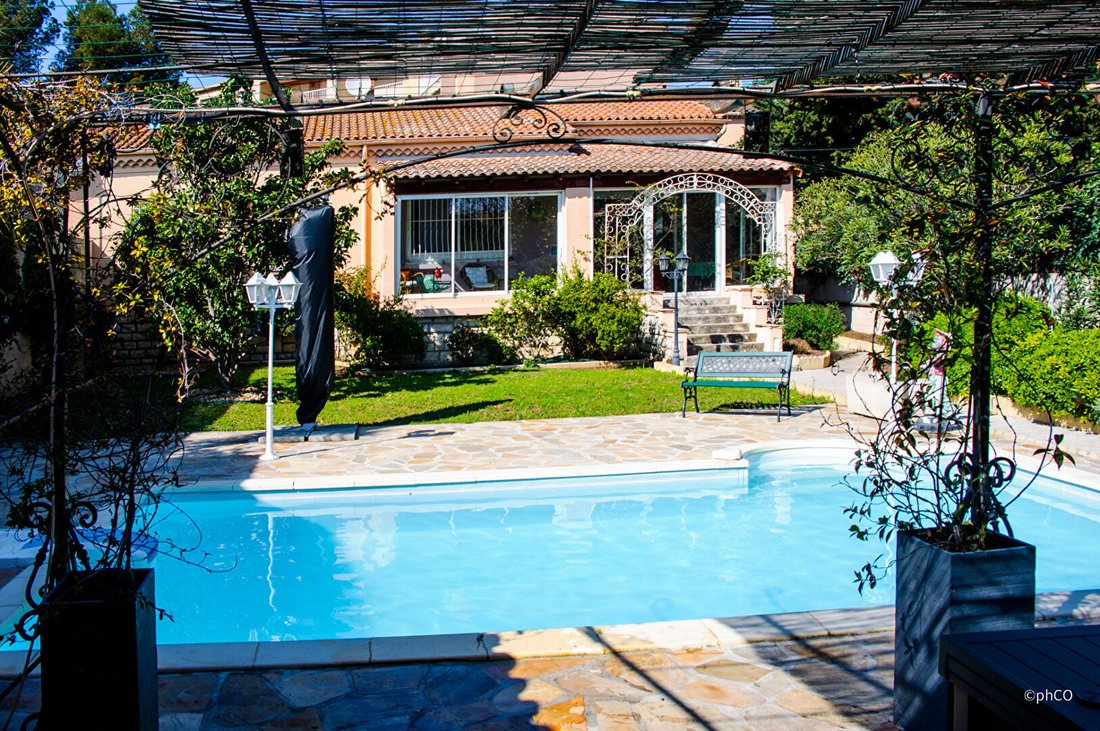 Villa in Notre Dame Paradis, Martigues, France 1 - 18405699