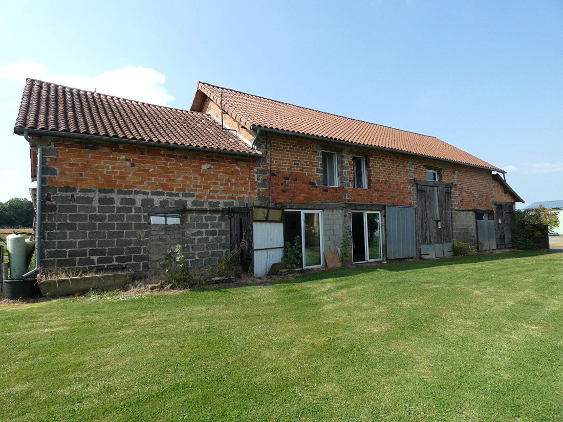 Villa in Genis, Nouvelle-Aquitaine, France 4 - 18405410