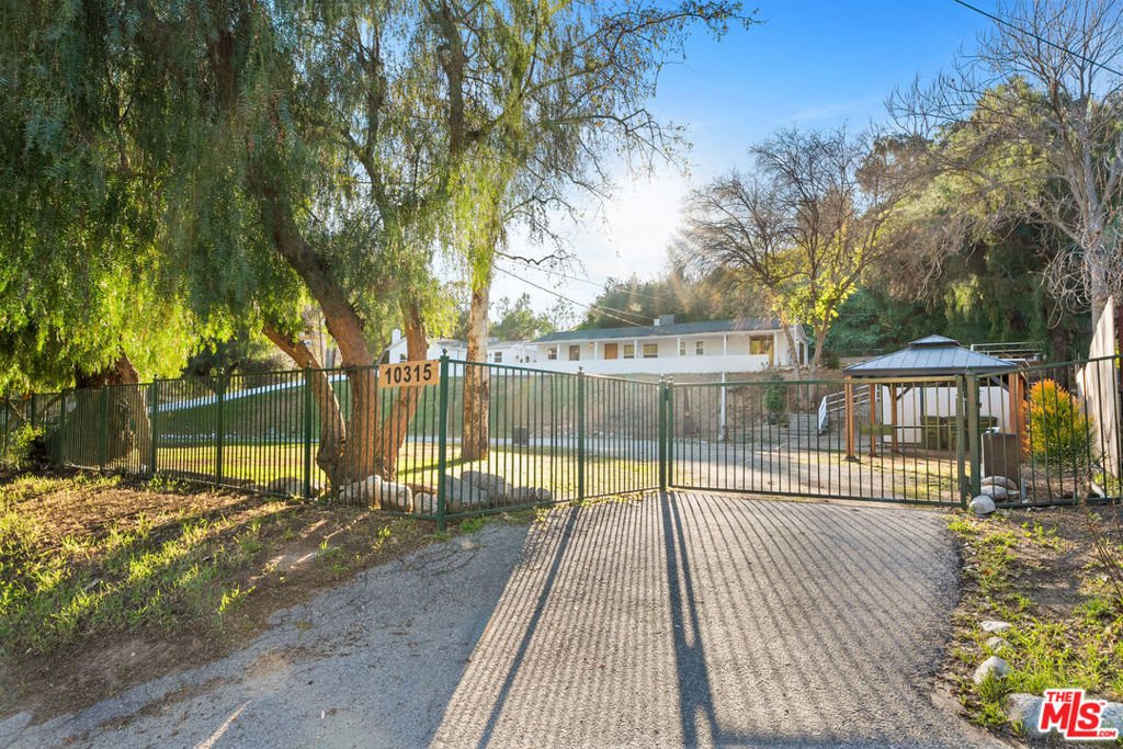 House in Los Angeles, California, United States 4 - 18403406